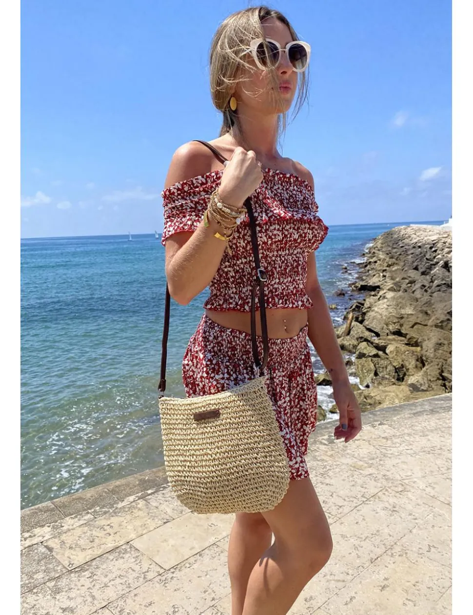 Bandolera cuadrada beige