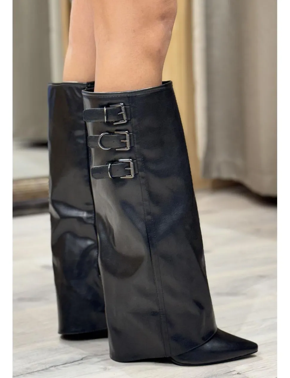 Botas polaina con hebillas negro