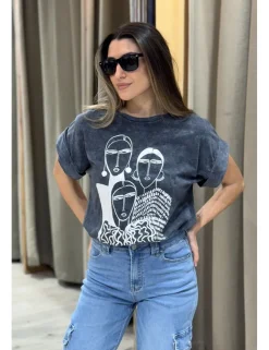 Camiseta arte lineal gris marengo