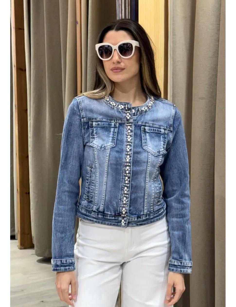 Chaqueta tejana perlas azul denim