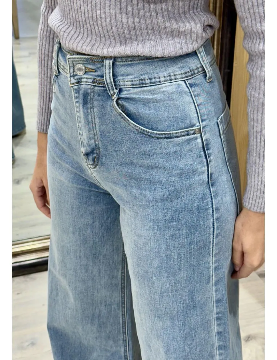 Jeans wide leg pinzas azul