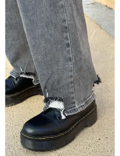 Jeans wideleg bajo deshilachado gris