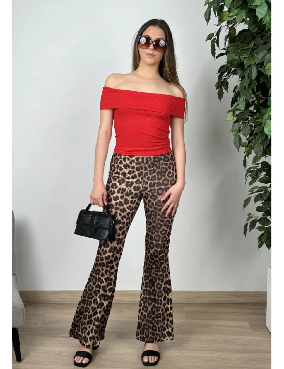 Leggins leopardo acampanado