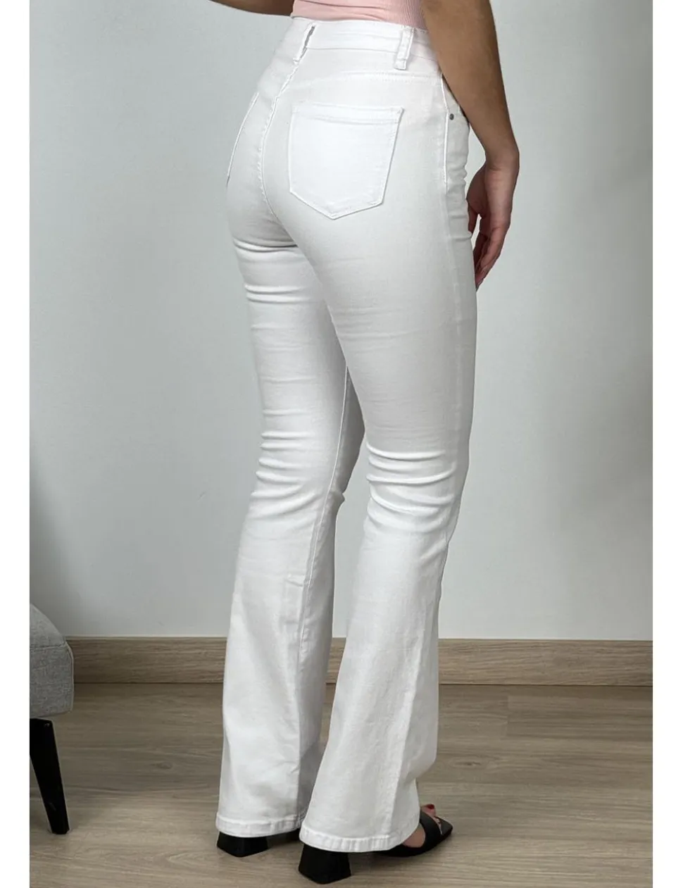 Pantalón campana blanco