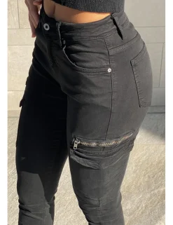 Pantalón cargo elástico negro
