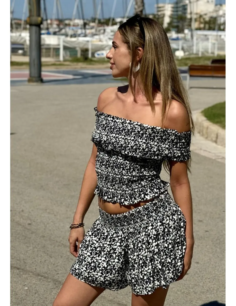 Top nido de abeja negro-blanco