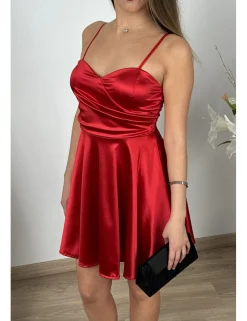 Vestido corto satinado vuelo rojo