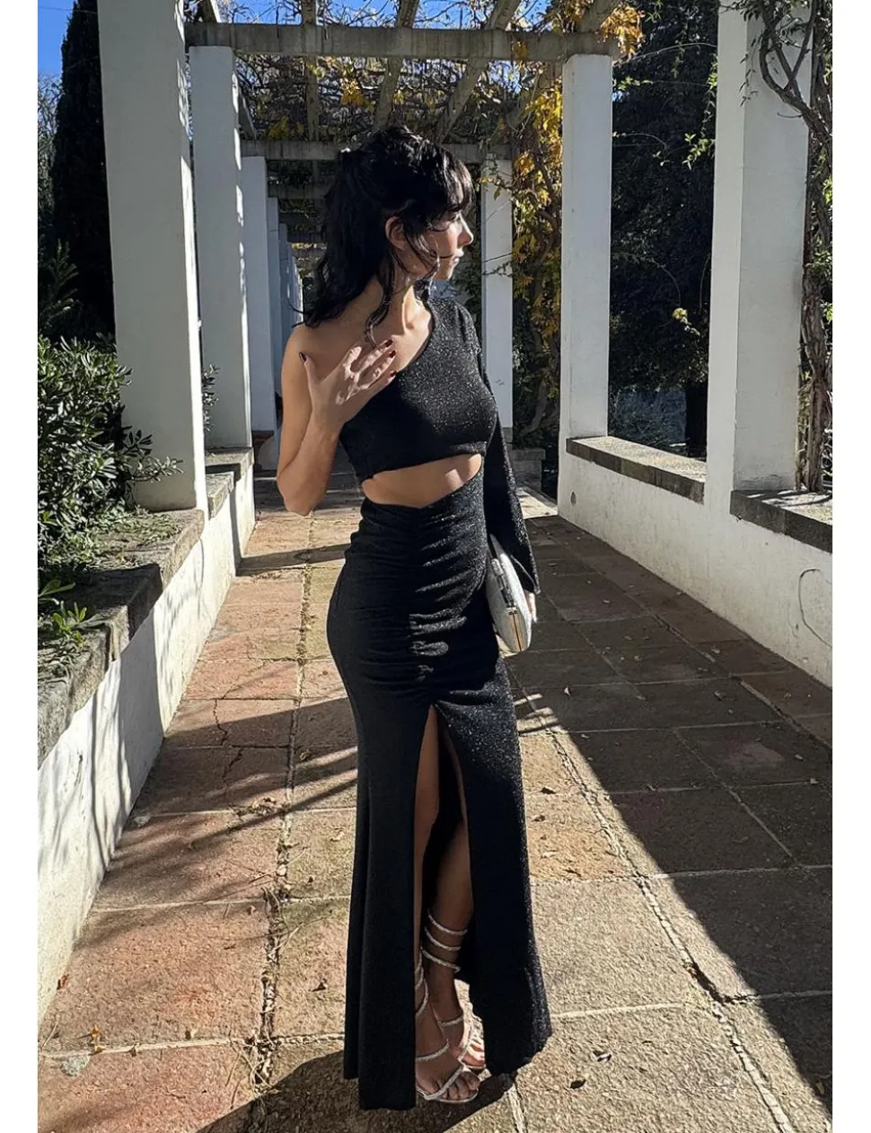 Vestido cut out lurex negro