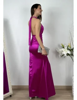 Vestido de raso drapeado fucsia