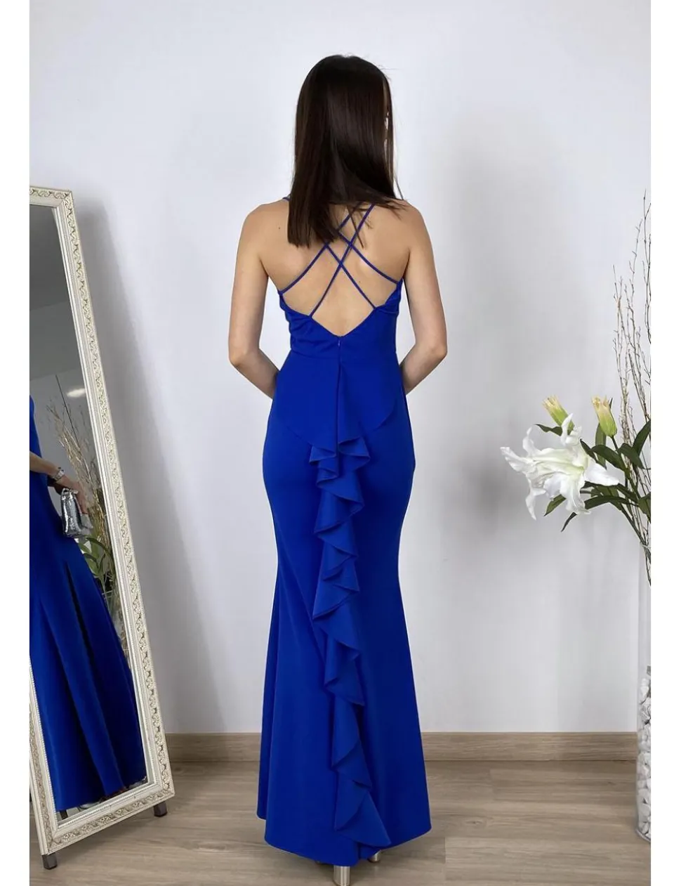 Vestido largo azul klein con volante