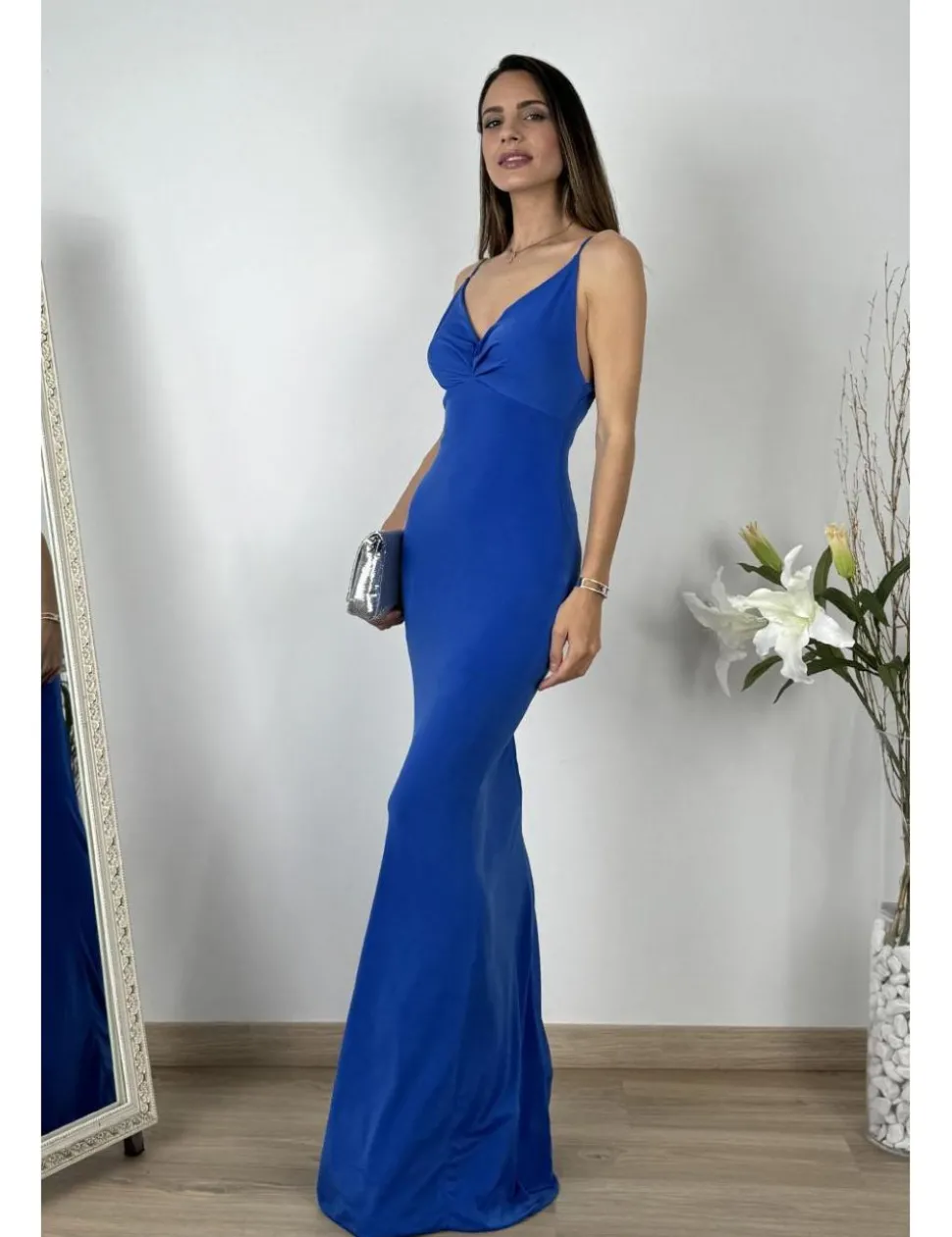 Vestido largo ceñido azulón