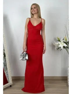Vestido largo ceñido rojo