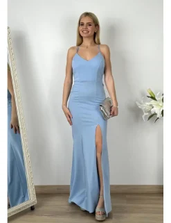 Vestido largo celeste con volante