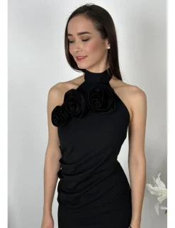 Vestido largo cuello hálter negro