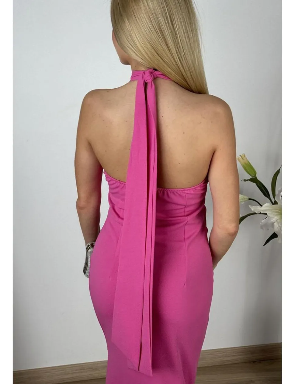Vestido largo cuello hálter rosa