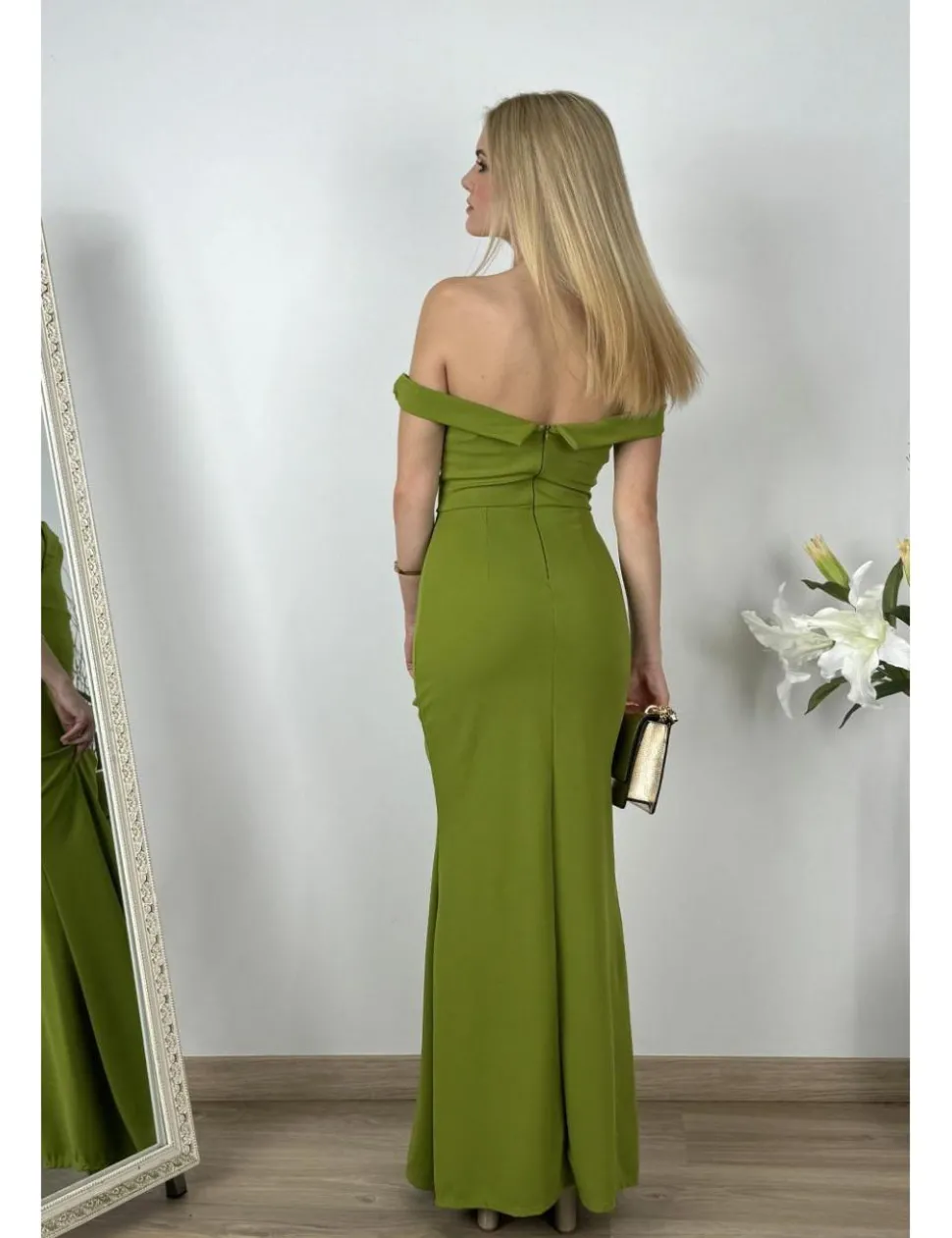 Vestido largo sirena verde pistacho