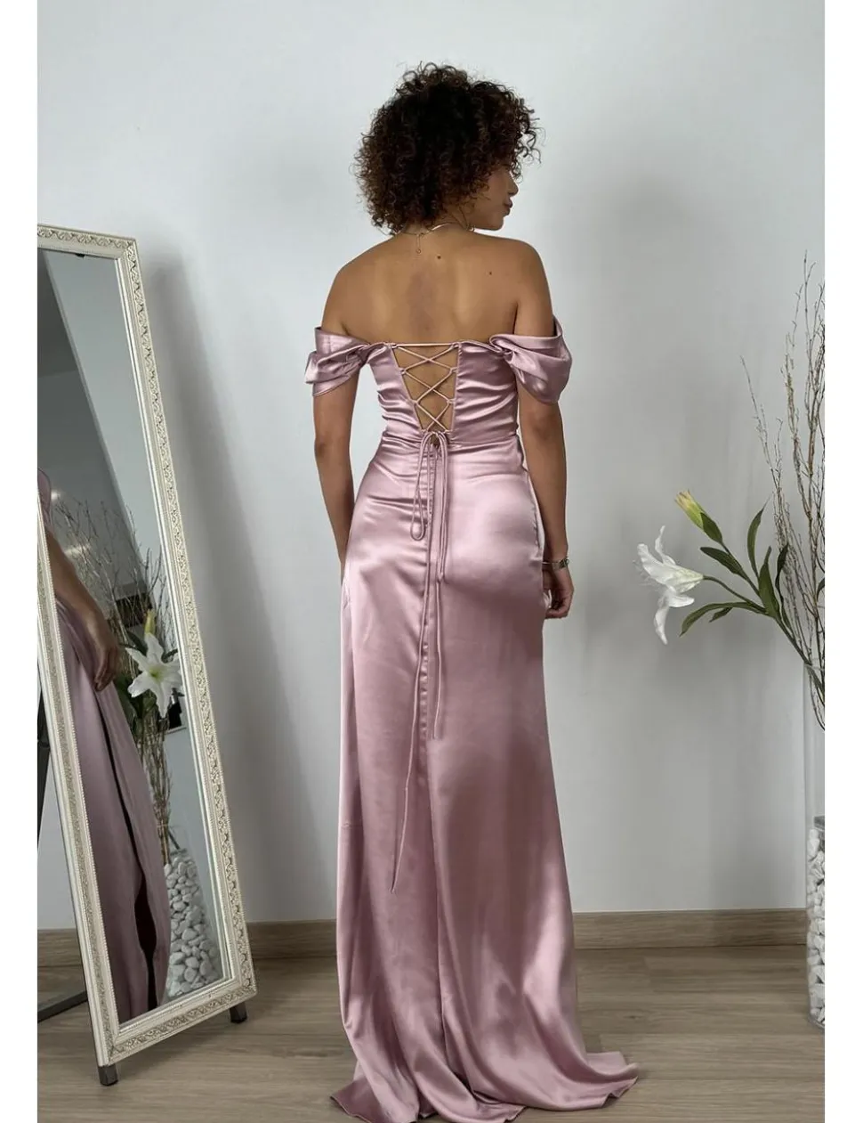 Vestido raso princesa rosa