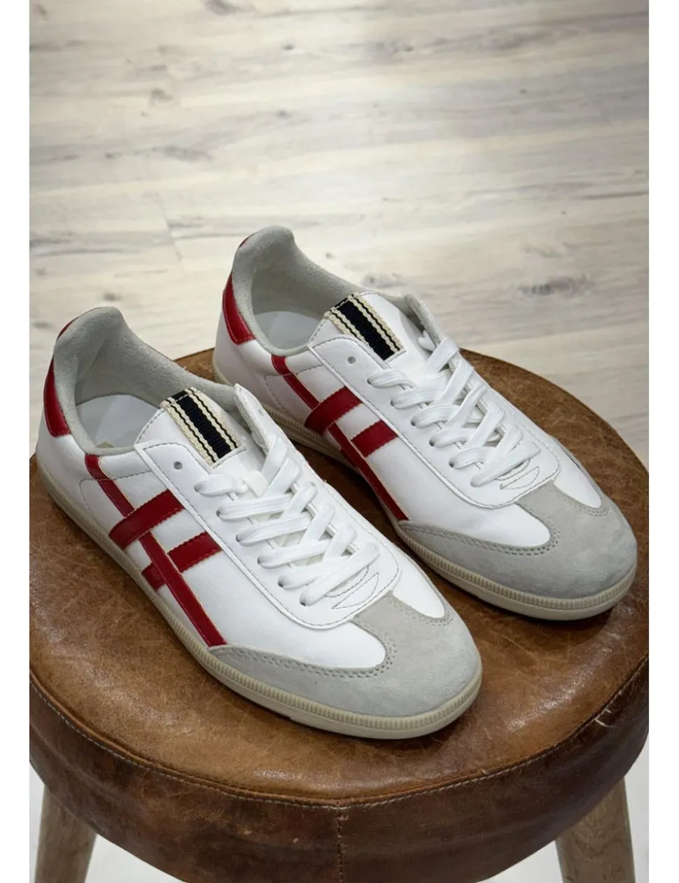 Zapatillas casual bicolor blanco-rojo